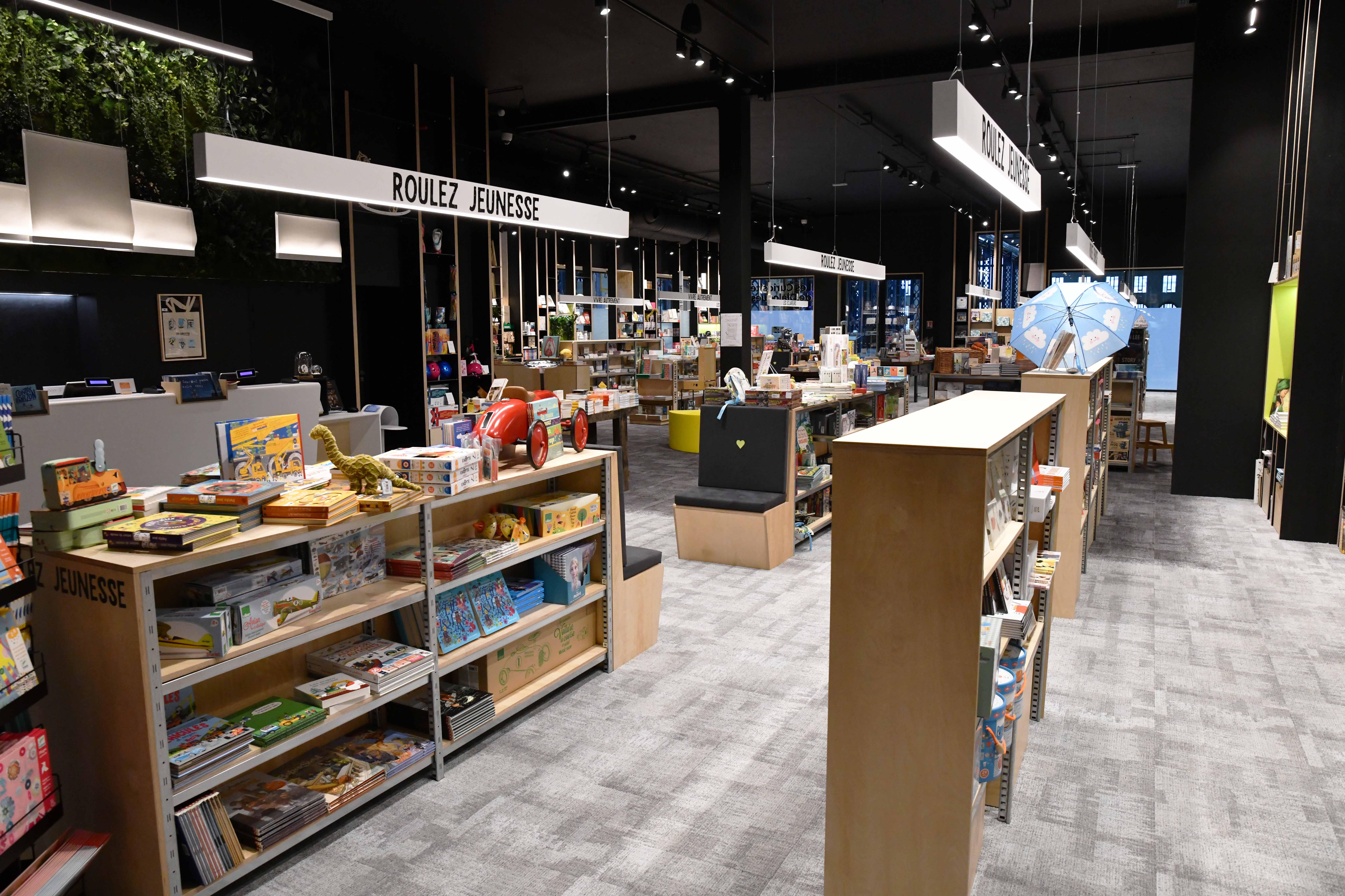 Curiosités de Dialogues 3