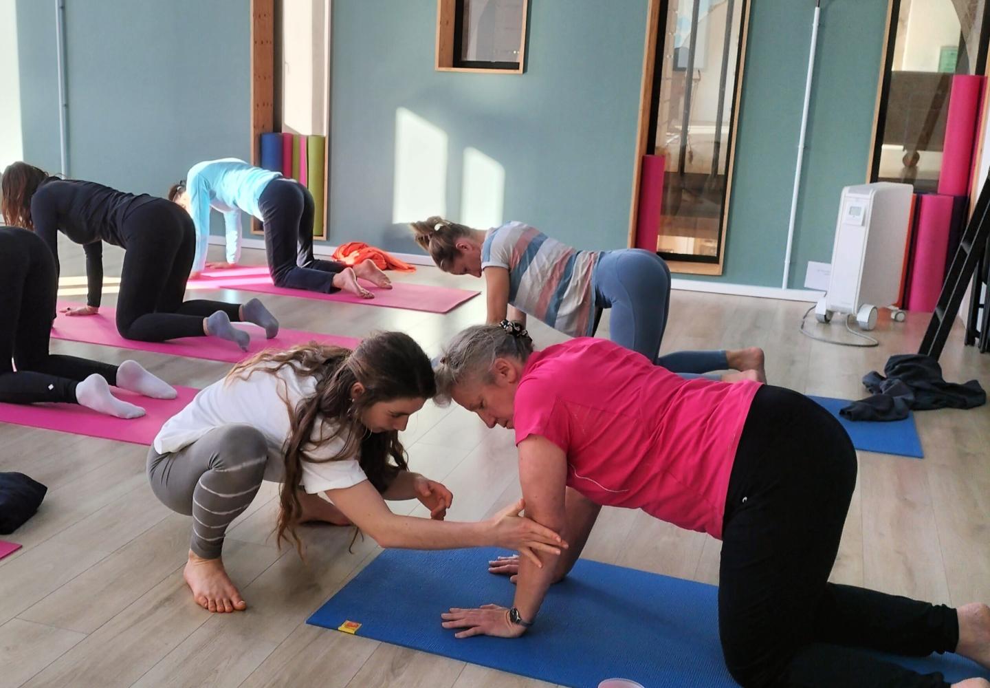 Vinyasa yoga avec Enora