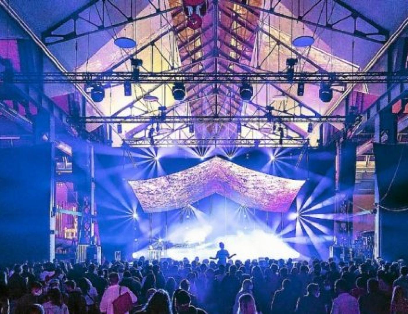 À Brest, Astropolis a fait « raver » les Capucins